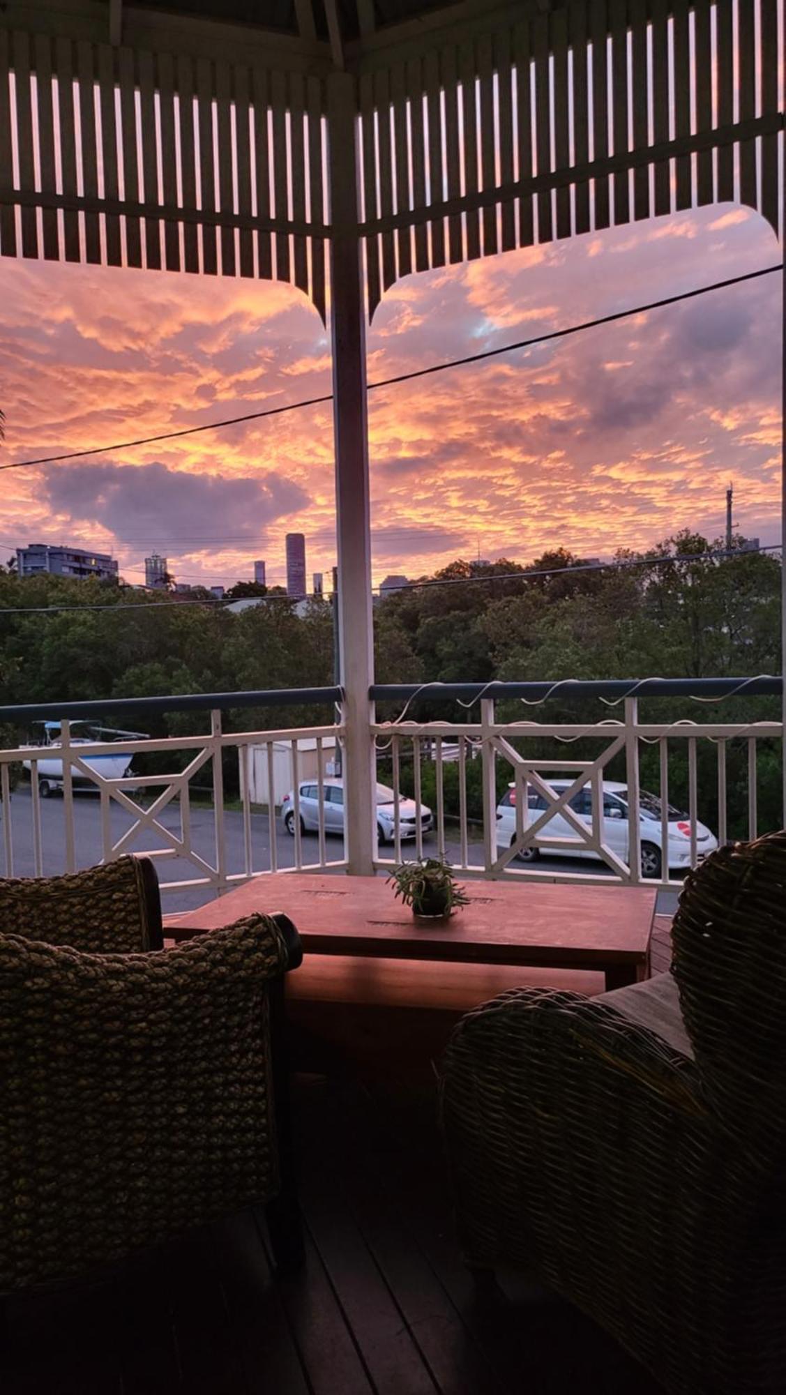 Urban Riverside Rest บริสเบน ภายนอก รูปภาพ